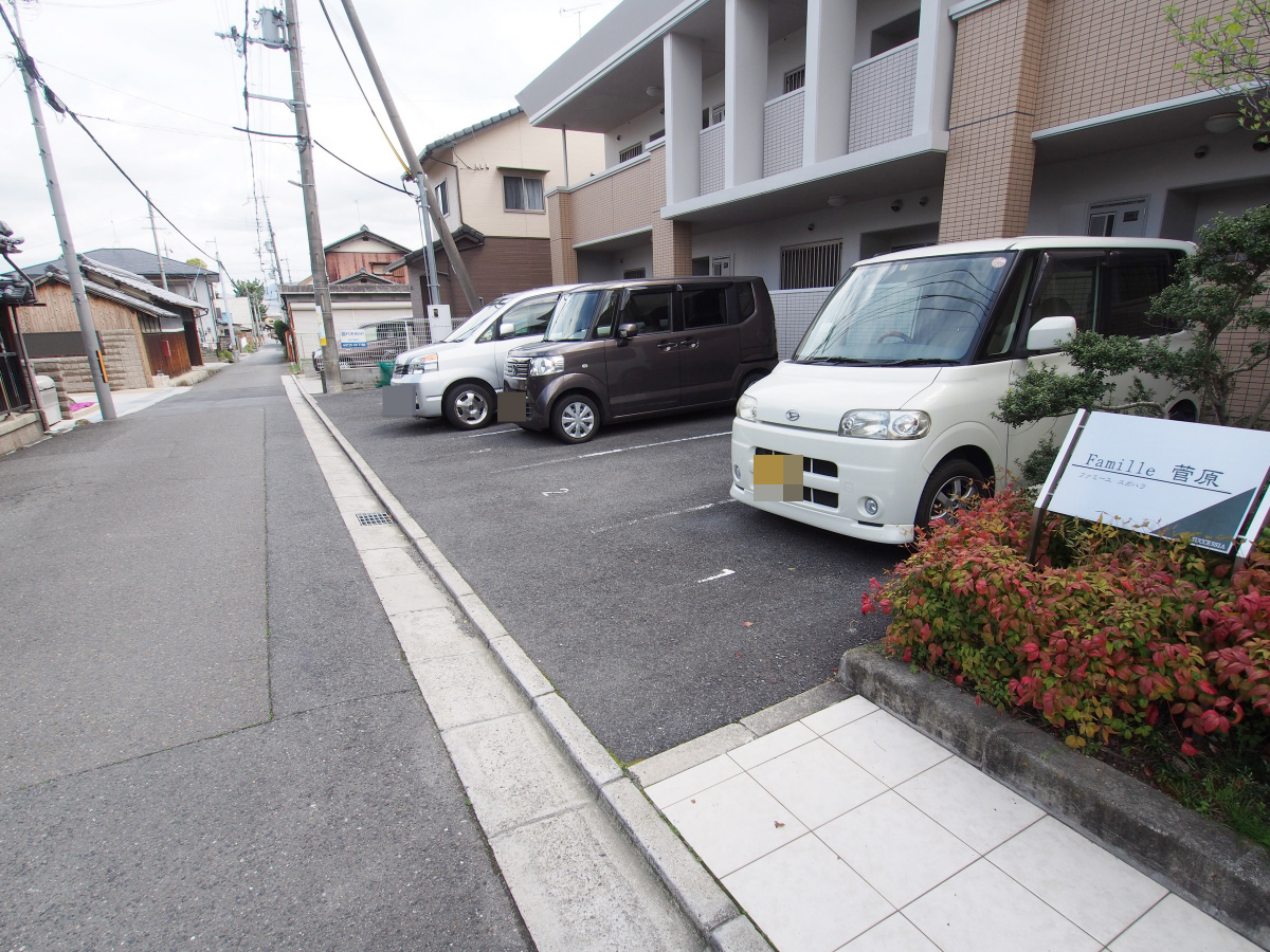駐車場 写真14