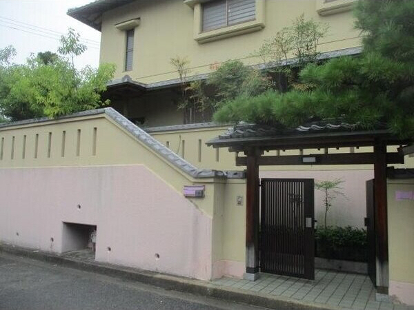 小明町春日戸建て