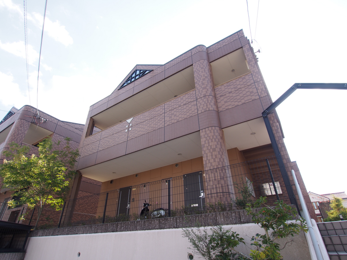 シャインヒルズⅢ