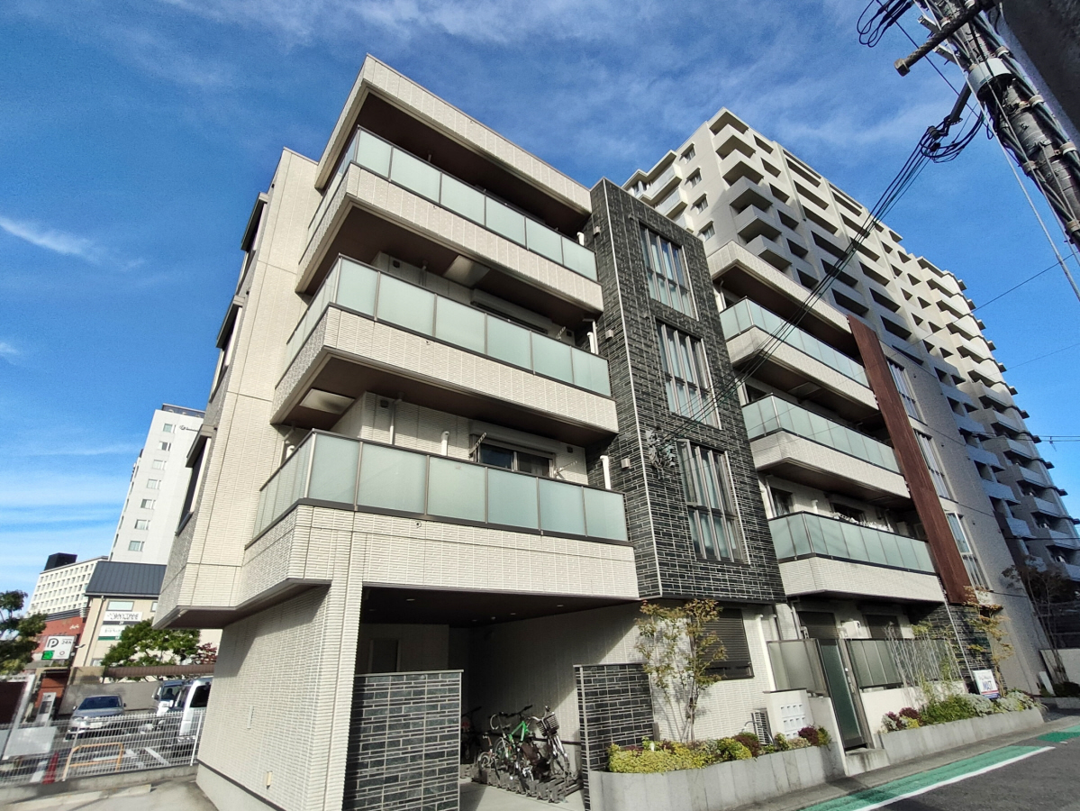 シャーメゾンエクラージュ