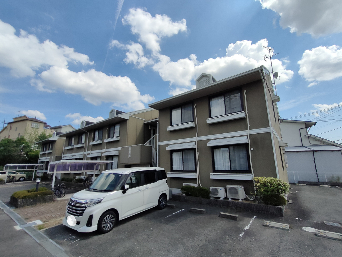 エクレール平城D