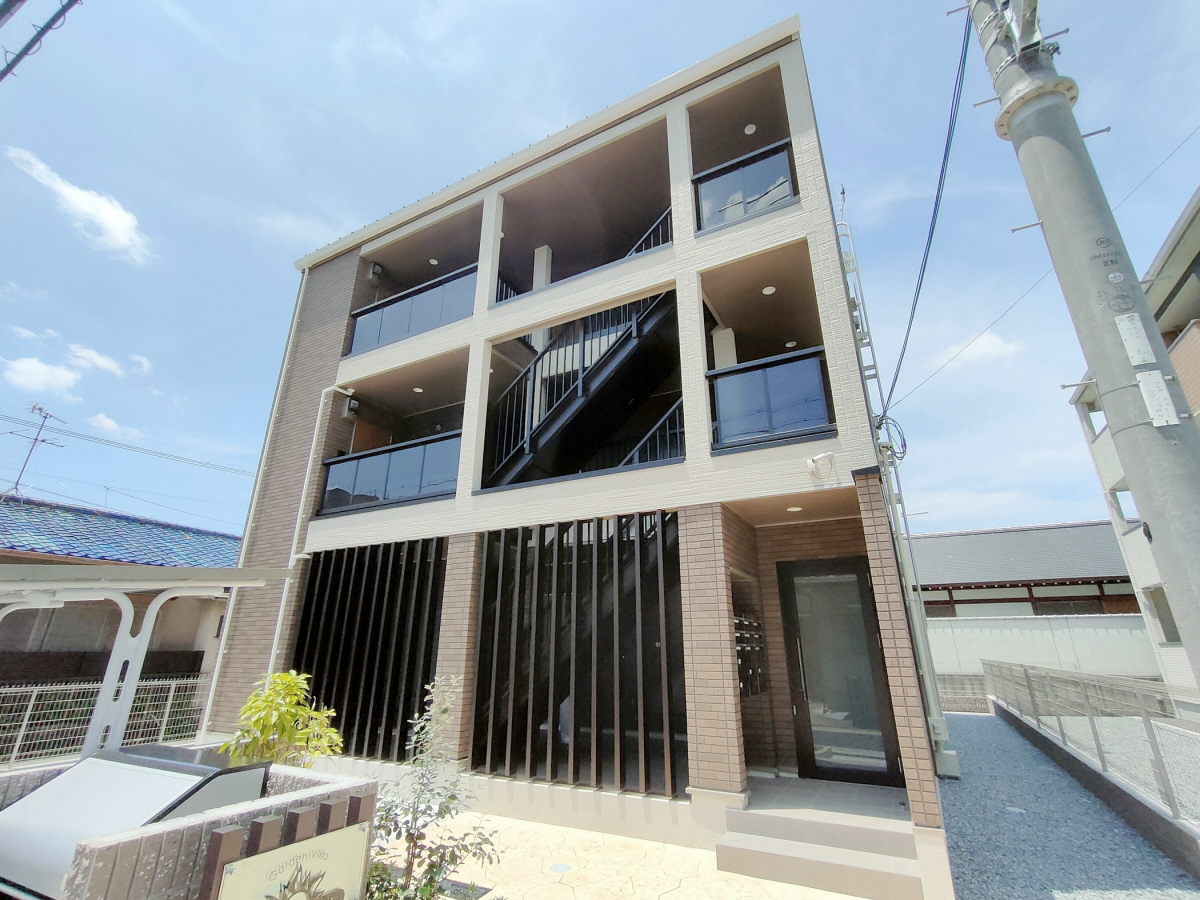 ガーデン・ヴィラ　サンサン