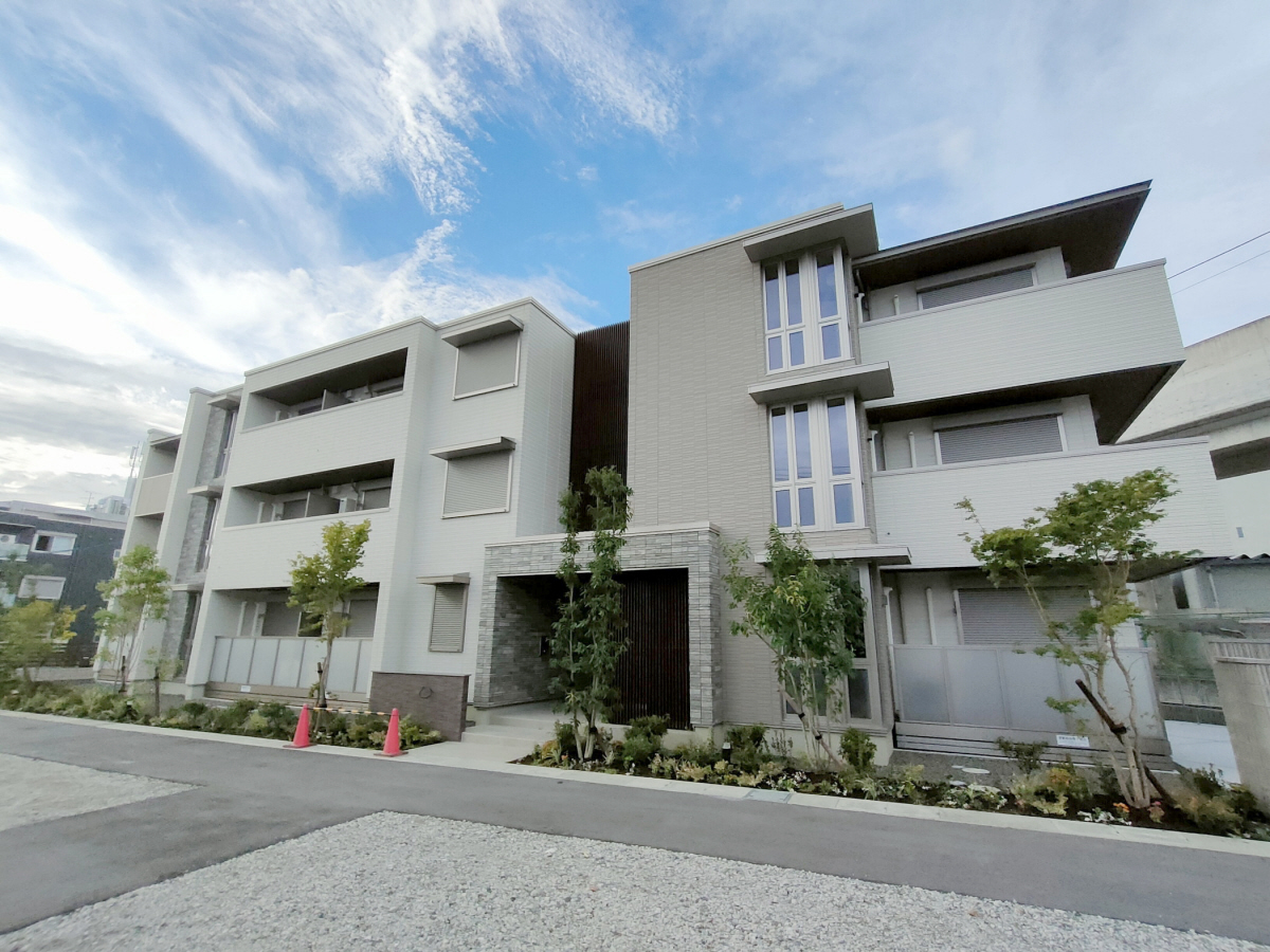 シャーメゾンAVANCE