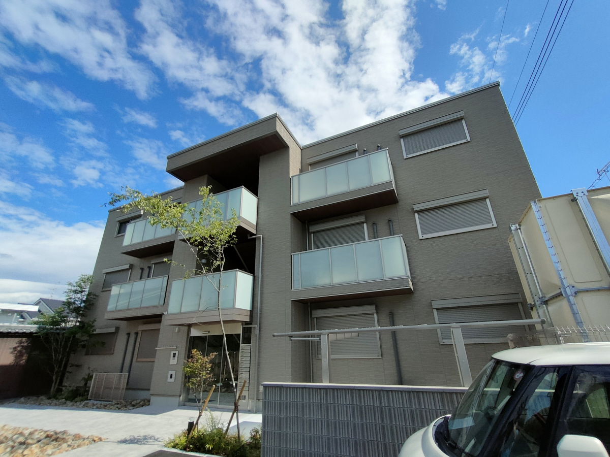 シャーメゾン片塩