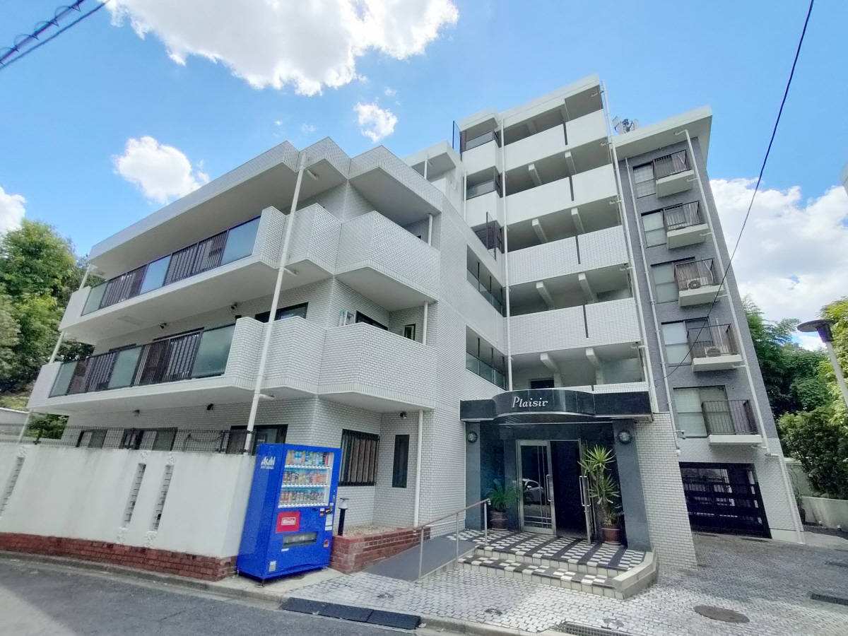 プレジール学園前