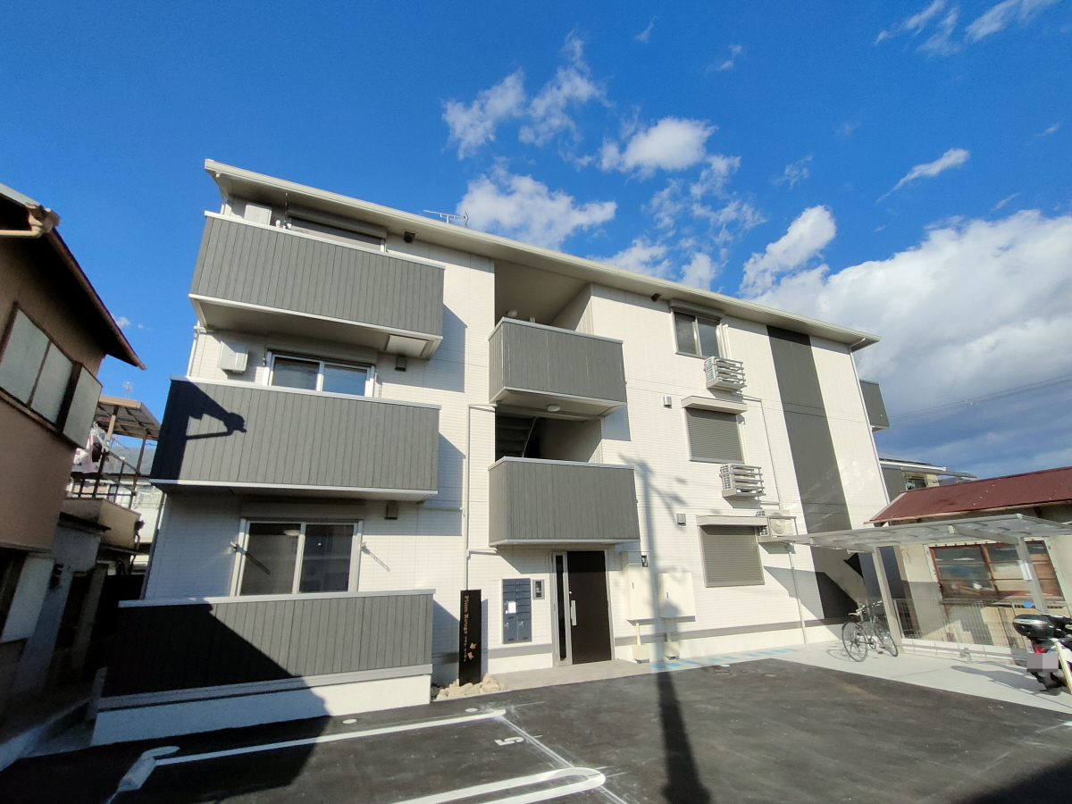 プラムルージュ