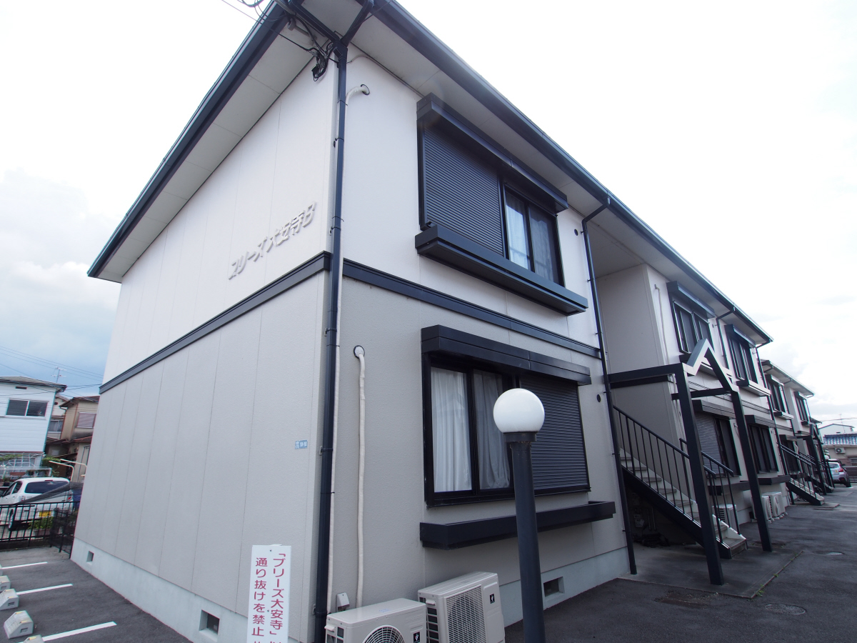 ブリーズ大安寺B