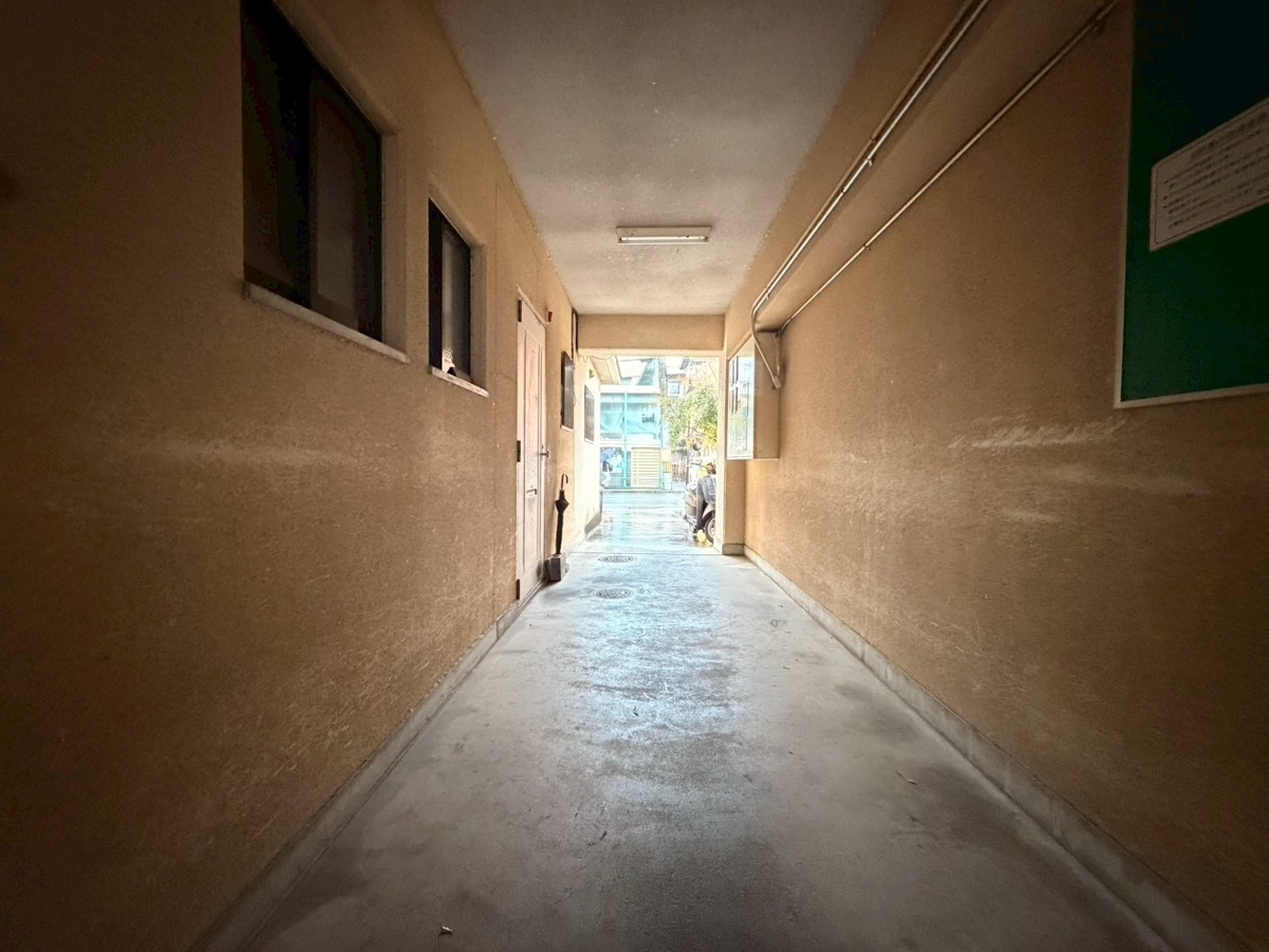 敷地内/建物 写真4