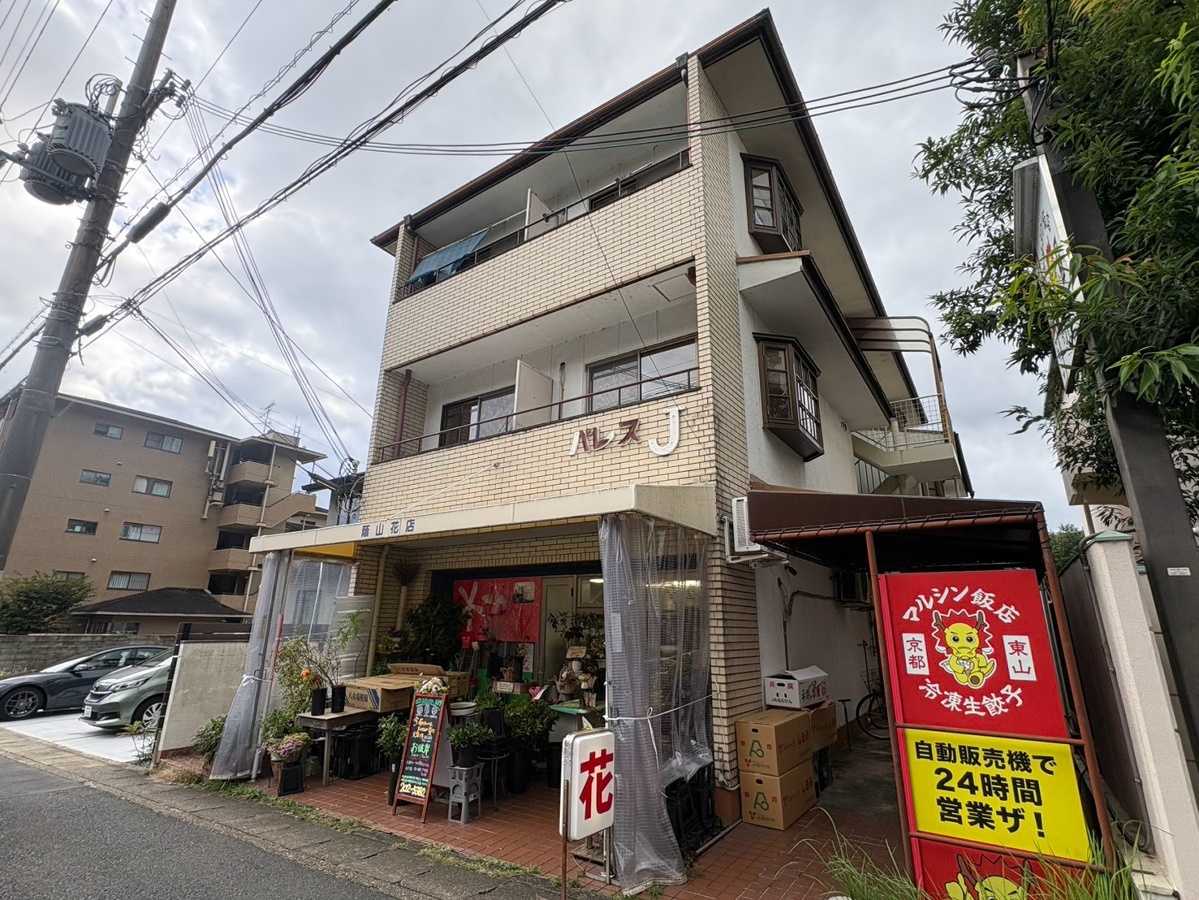 パレスJ