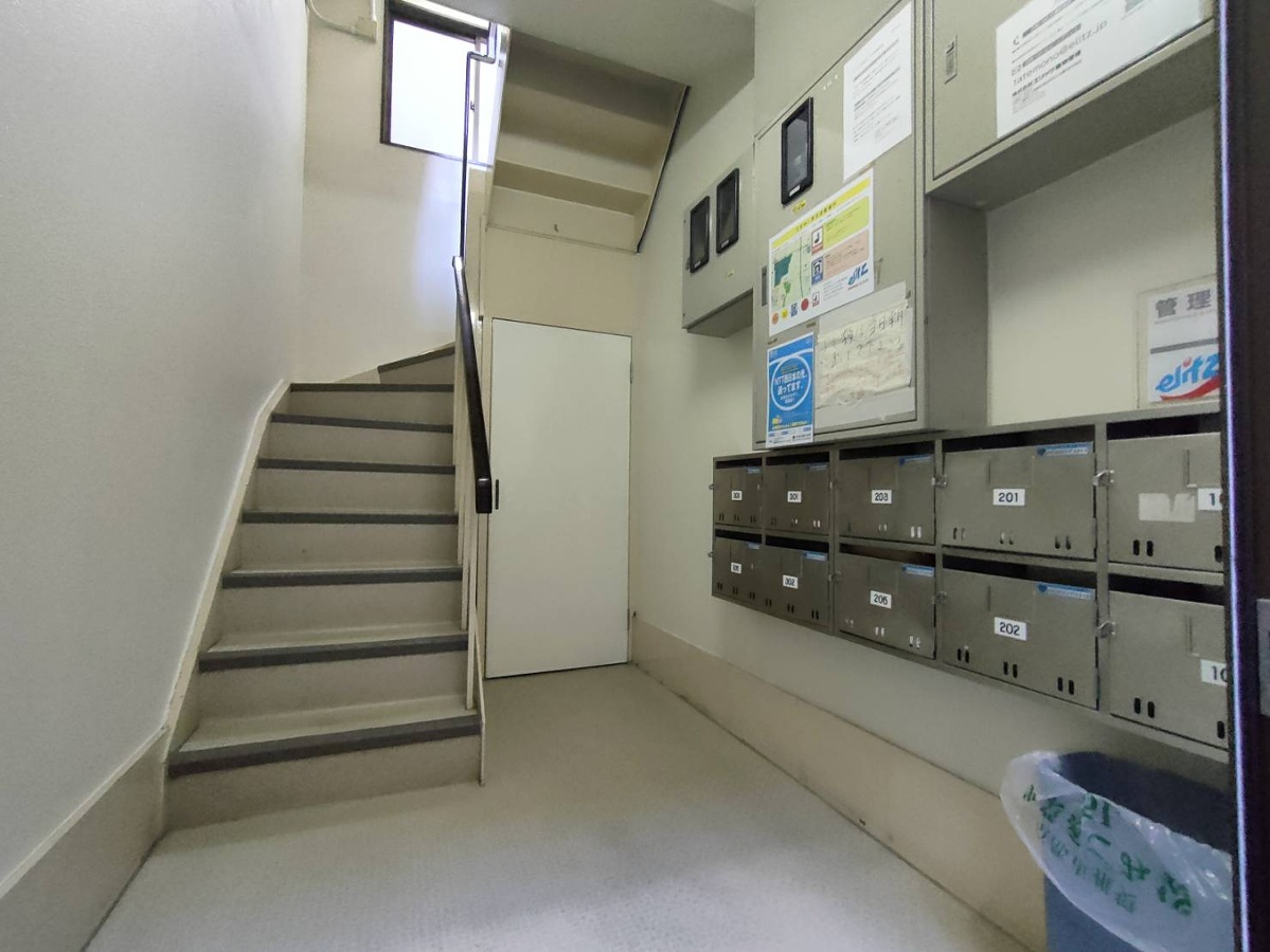 エントランス 写真20