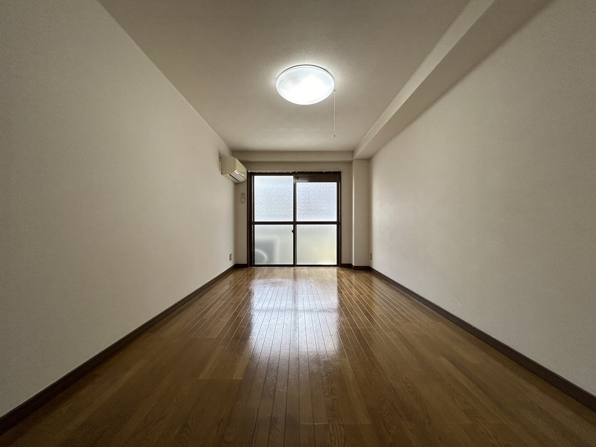 リビング ※201号室の写真です 写真3