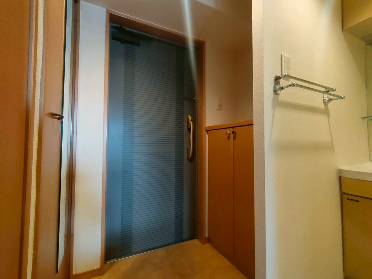 玄関 401号室の写真です 写真12