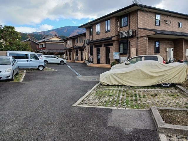 駐車場 写真12