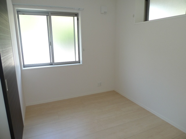 居室 101号室の写真です 写真6