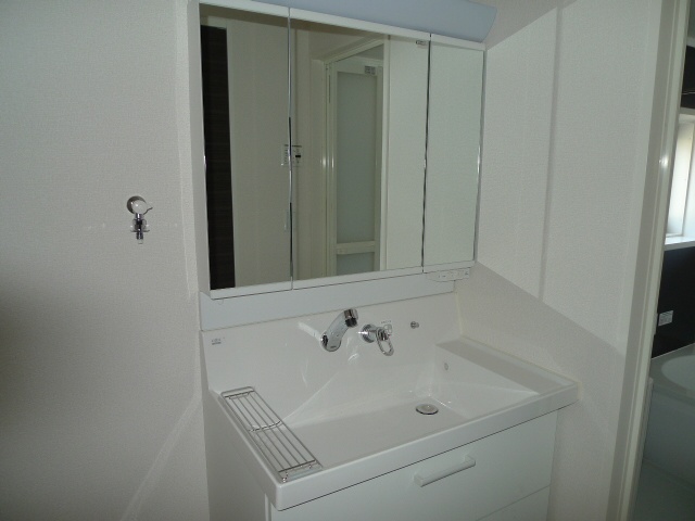 洗面所 101号室の写真です 写真9
