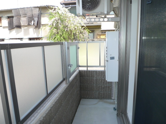バルコニー・ベランダ 101号室の写真です 写真13