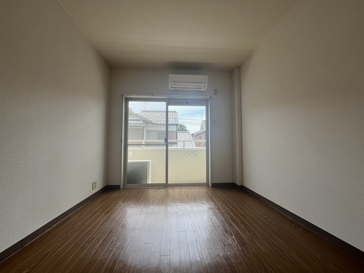子供部屋 ※203号室の写真です。 写真9