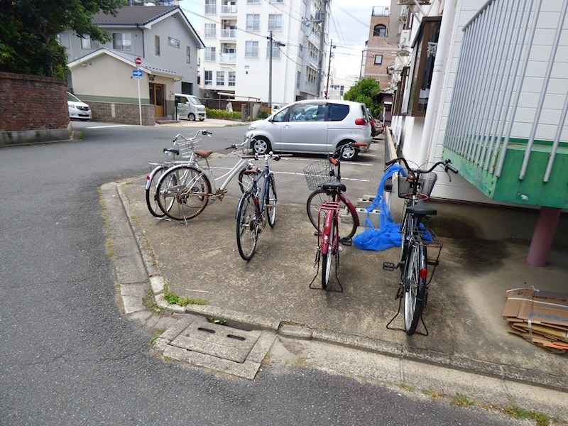 駐車場 写真13