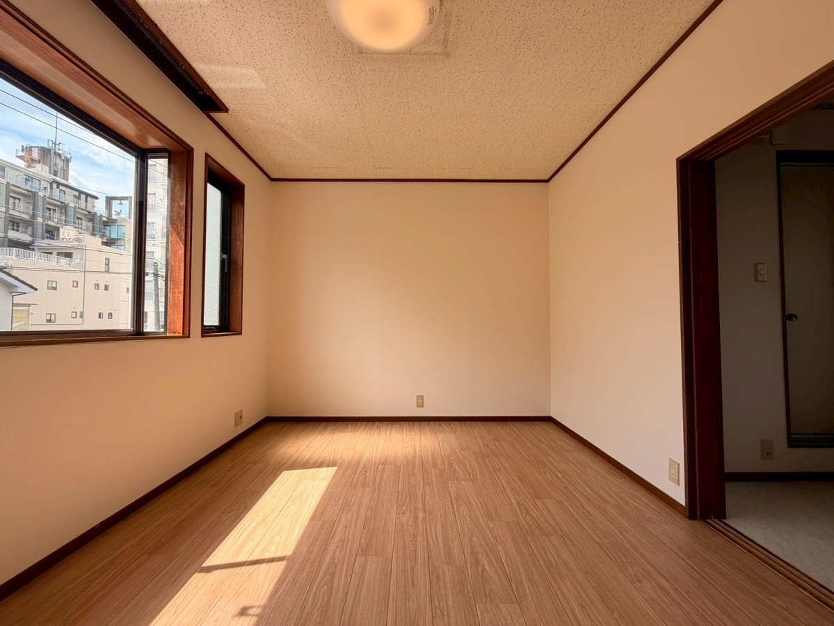 居室 写真8