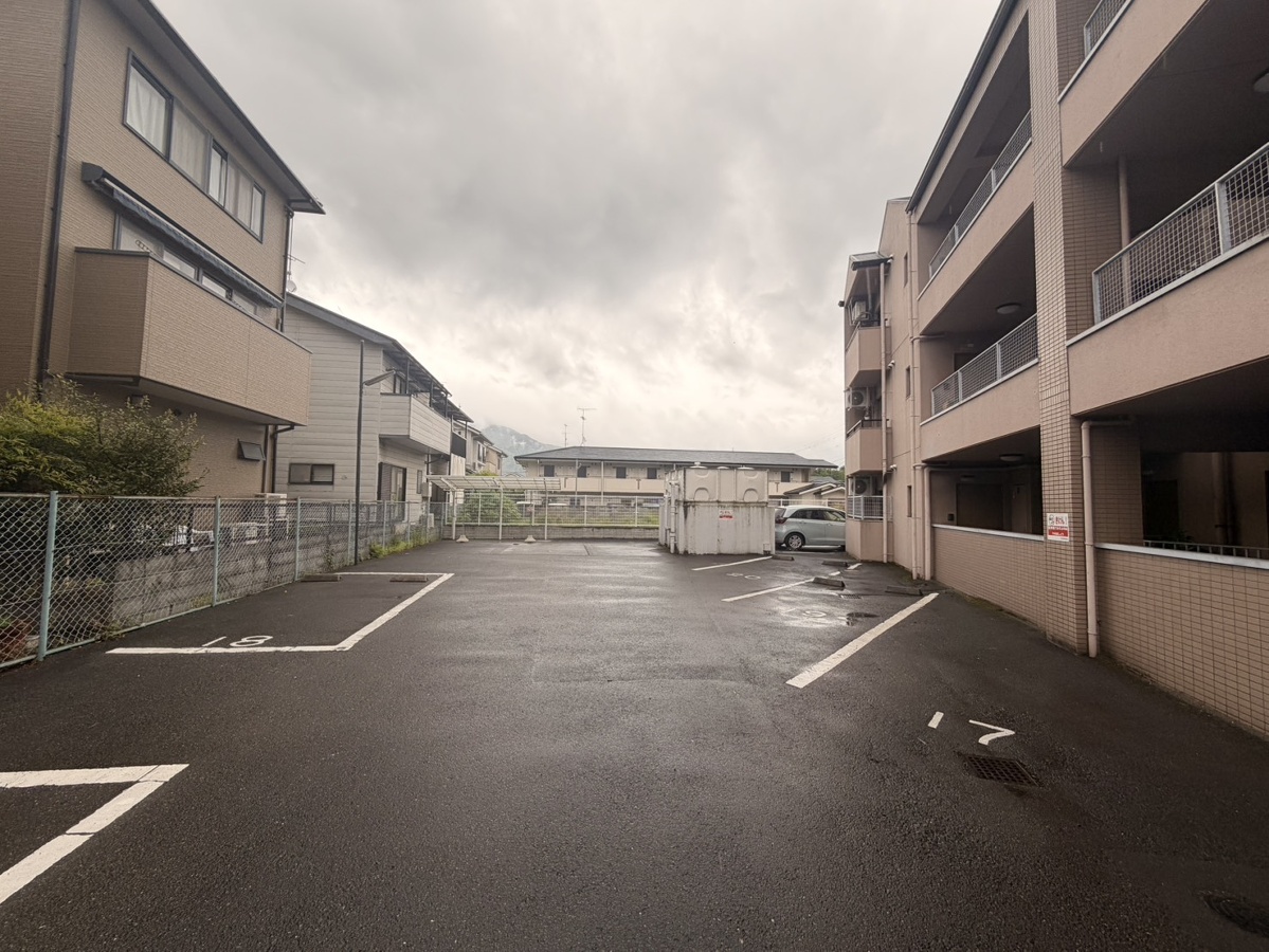 駐車場 写真5