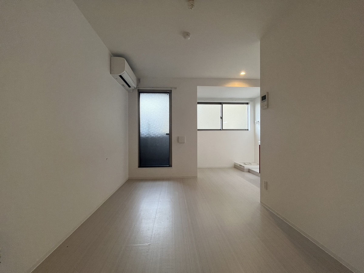居室 305号室の写真です 写真6