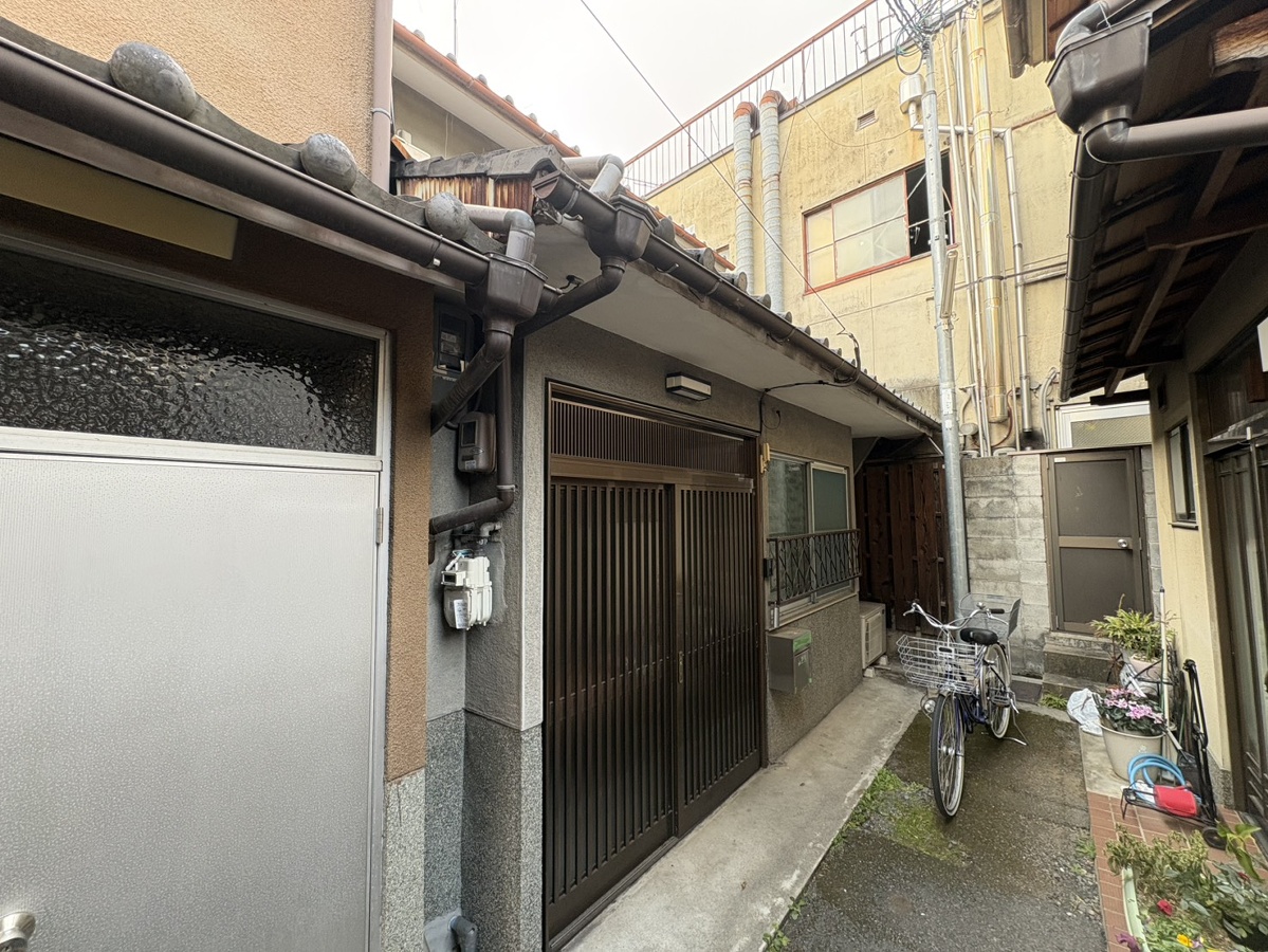 吉田下阿達町22-1 貸家