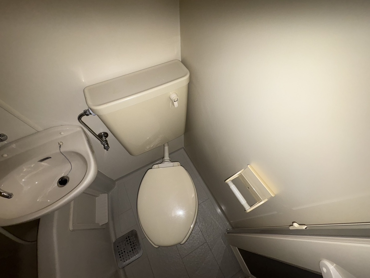 トイレ ※308号室の写真です。 写真18