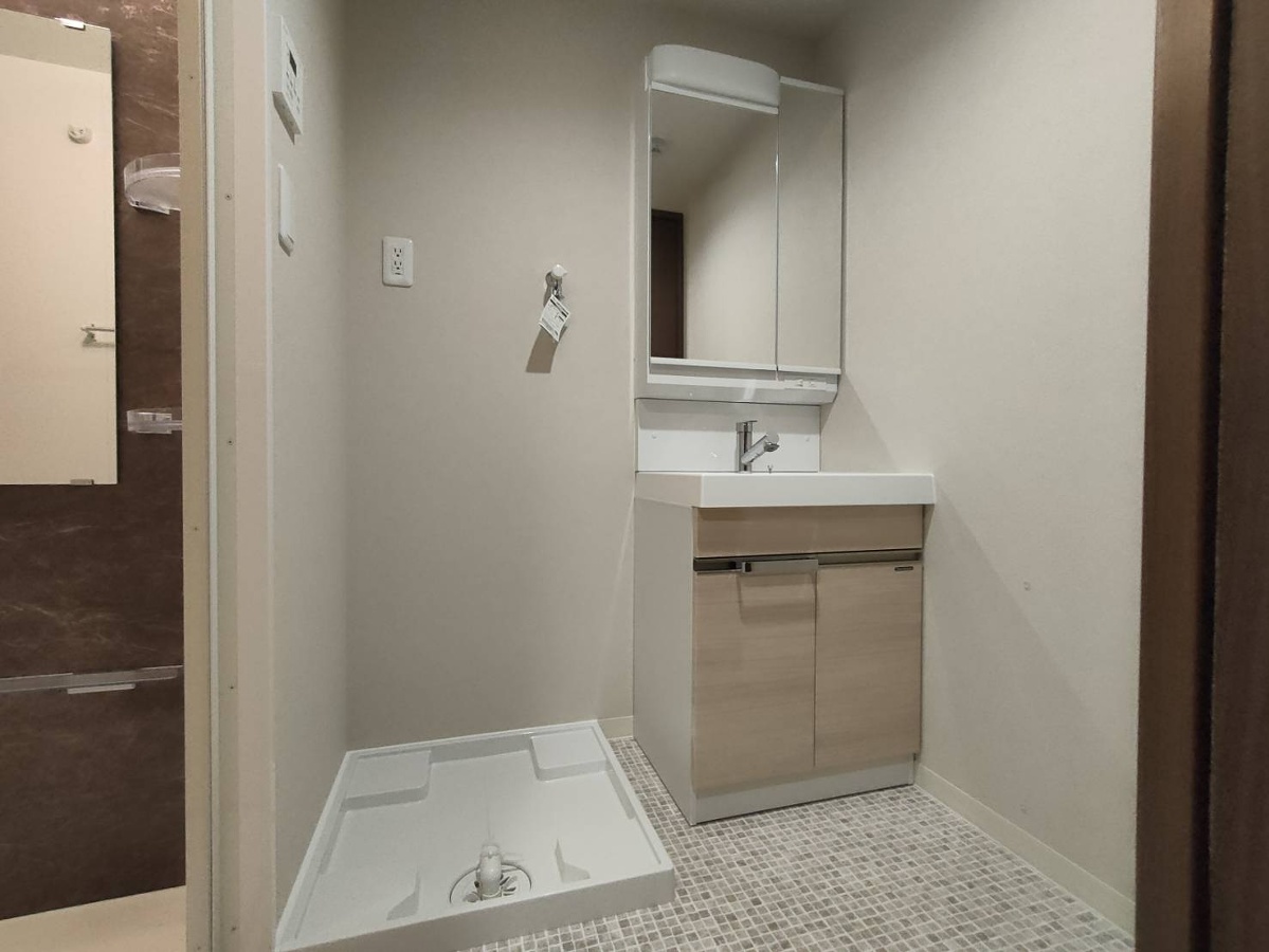 洗面所 306号室の写真です 写真9