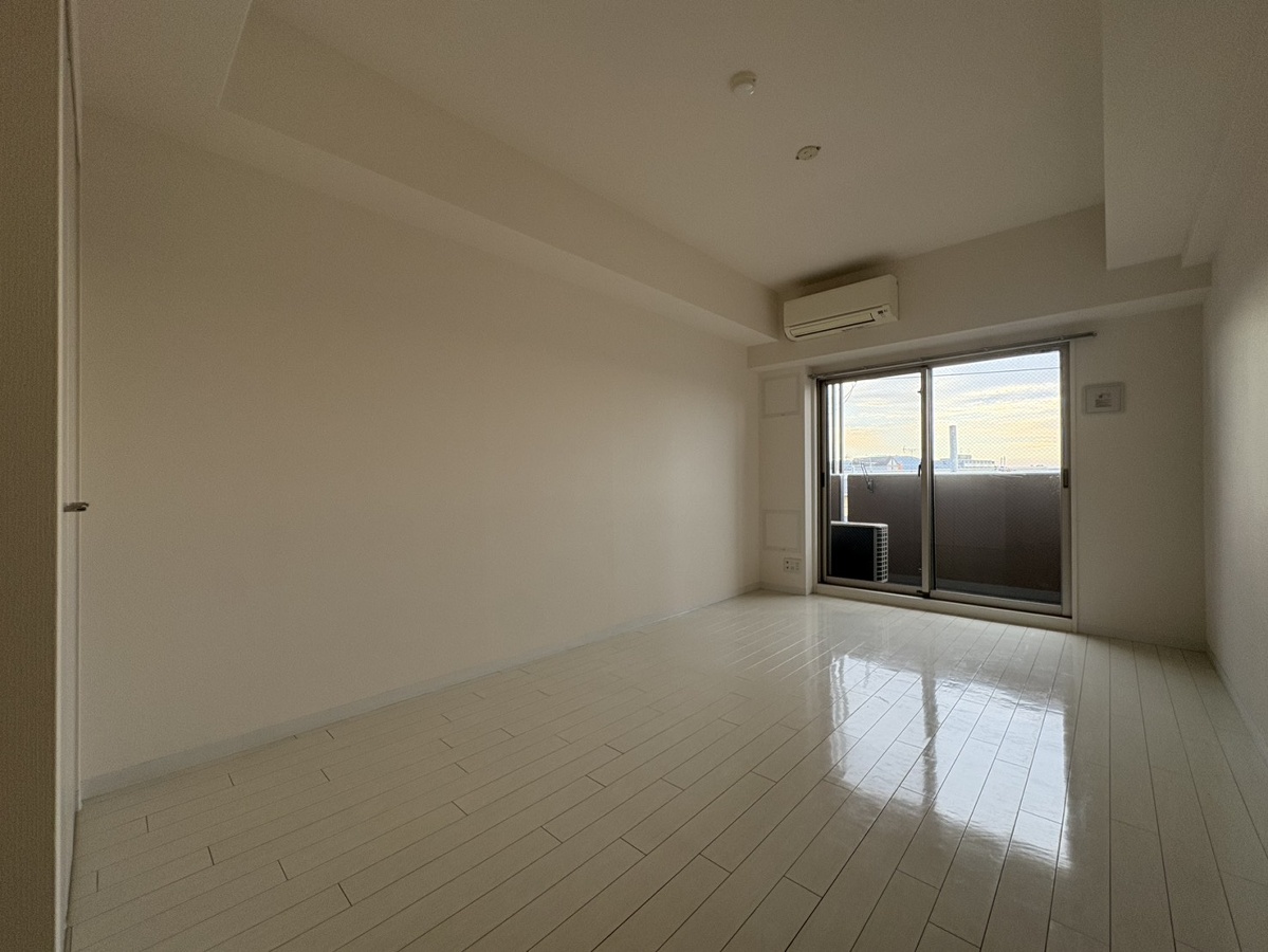 子供部屋 404号室(反転)の写真です 写真10