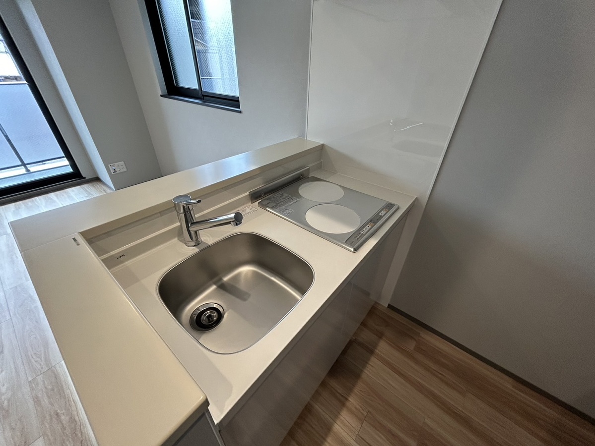 キッチン 208号室の写真です 写真5