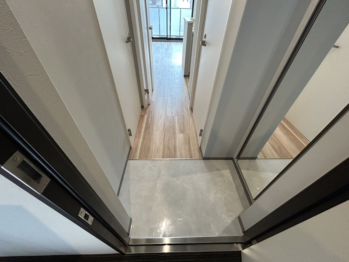 玄関 208号室の写真です 写真11