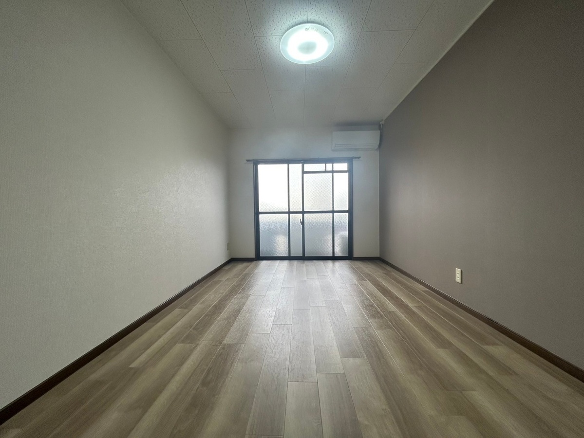 居室 写真7