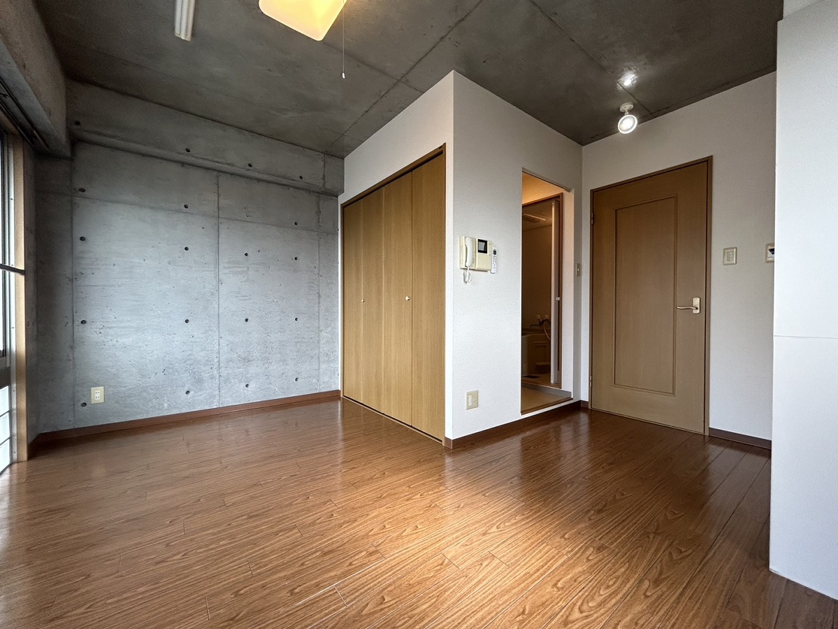 リビング 4B号室の写真です 写真3