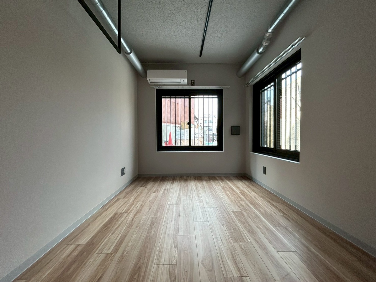 寝室 ※写真は別角部屋 写真7