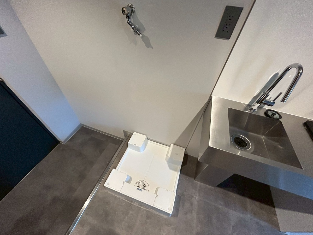 洗面所 ※写真は別角部屋 写真13