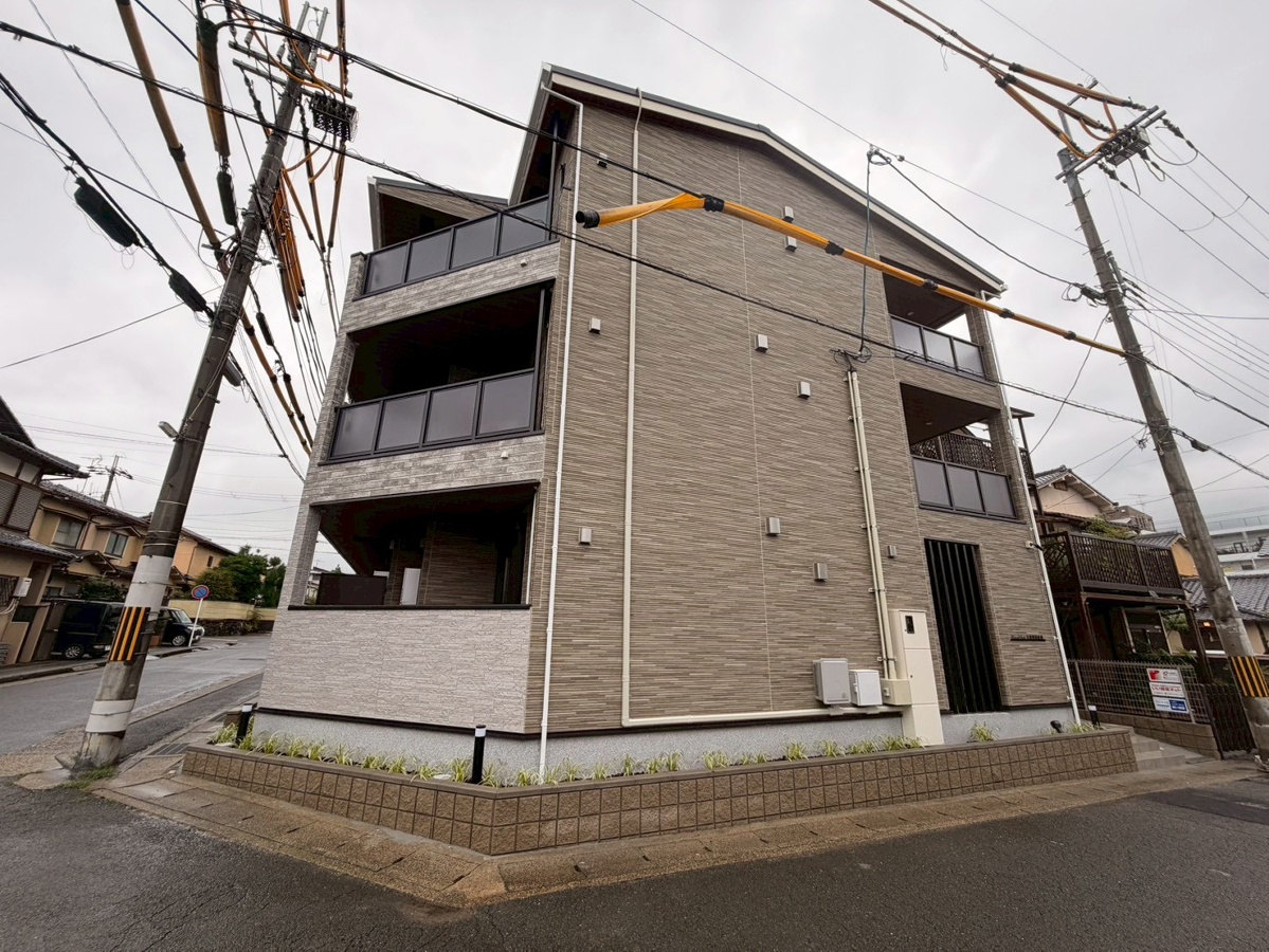 ヒカルサ京都御薗橋通