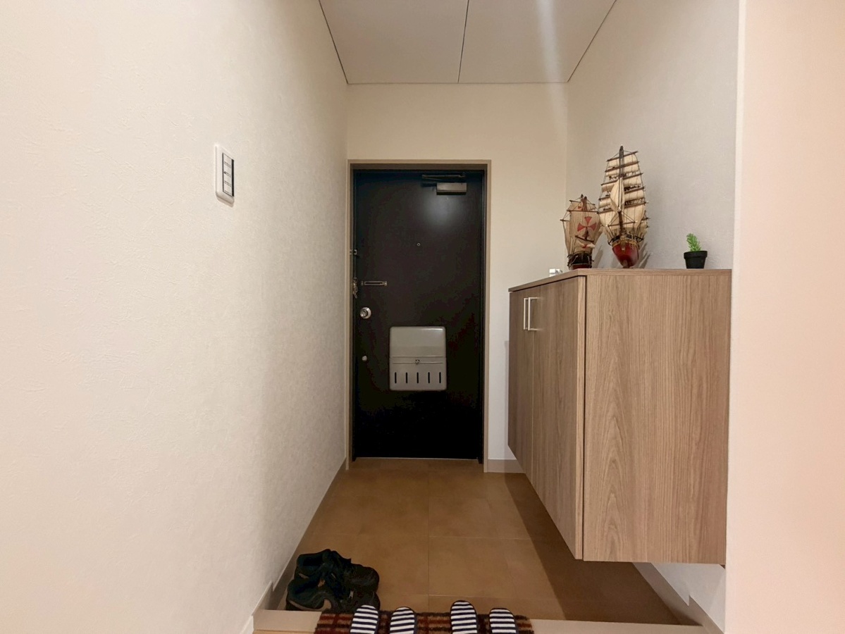 玄関 モデルルームのため家具等はついておりません 写真11