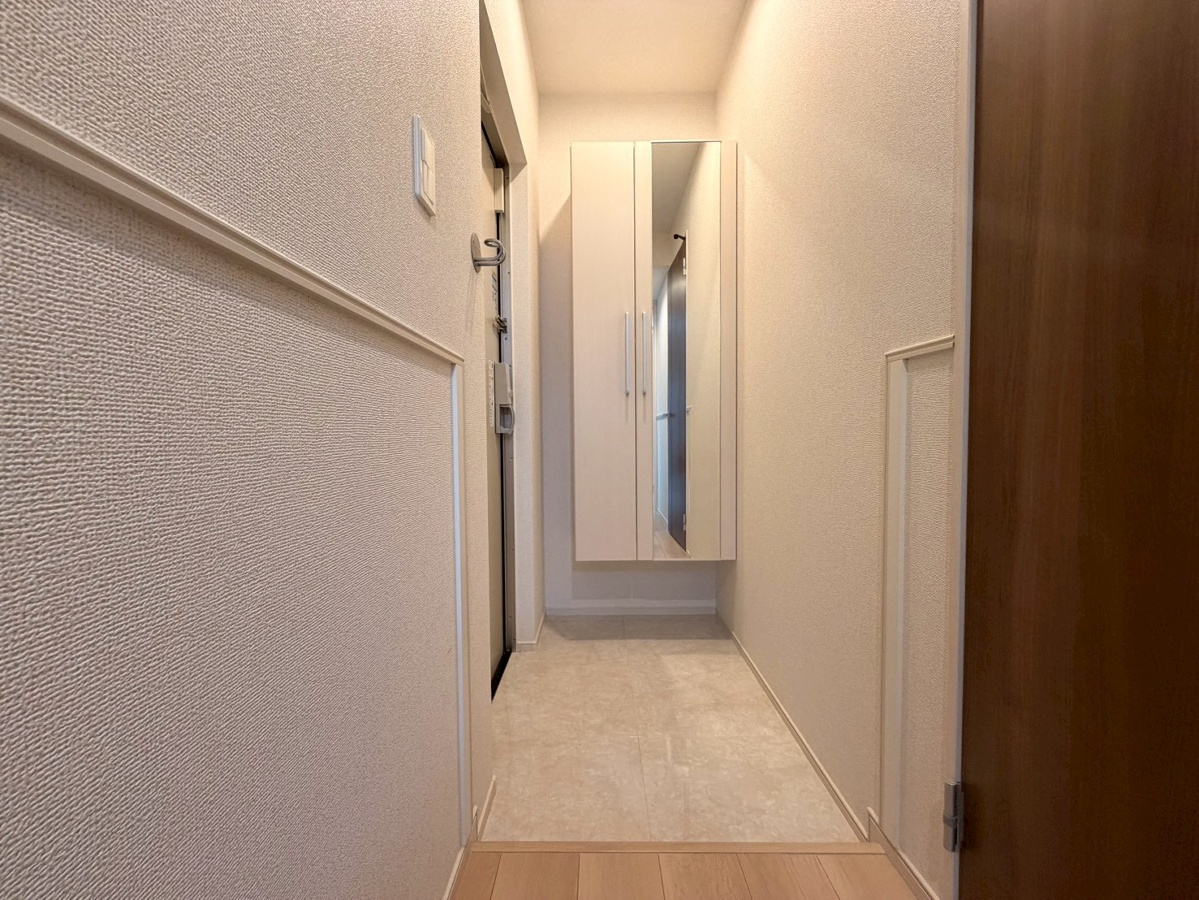 玄関 203号室の写真です 写真7