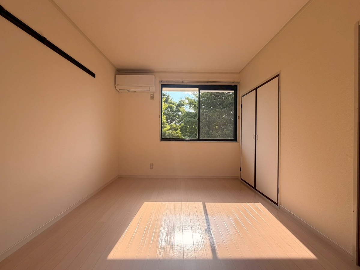 居室 写真7