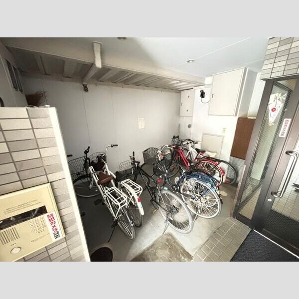 駐車場 写真13