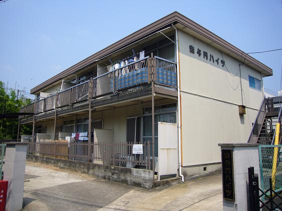 吉与門ハイツ