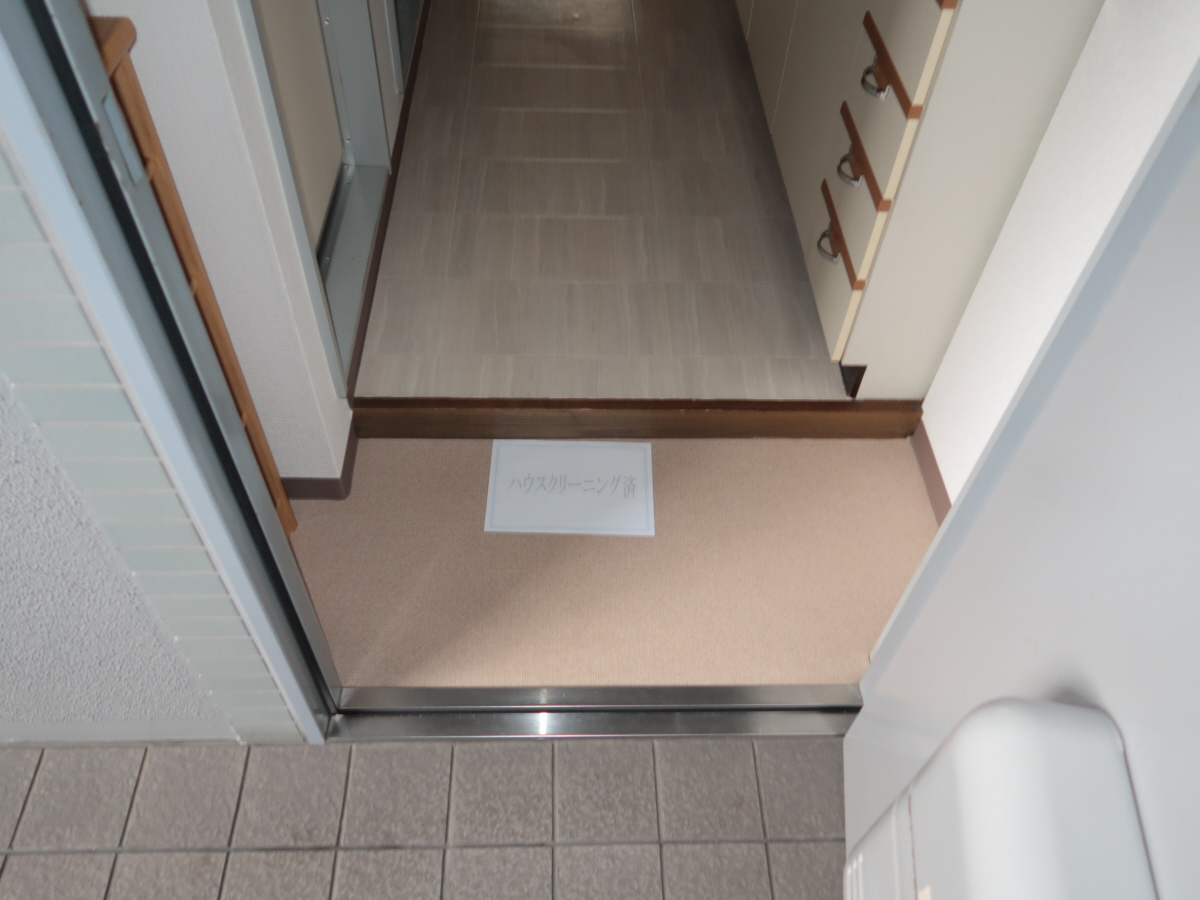 玄関 ※202号室の写真です 写真8