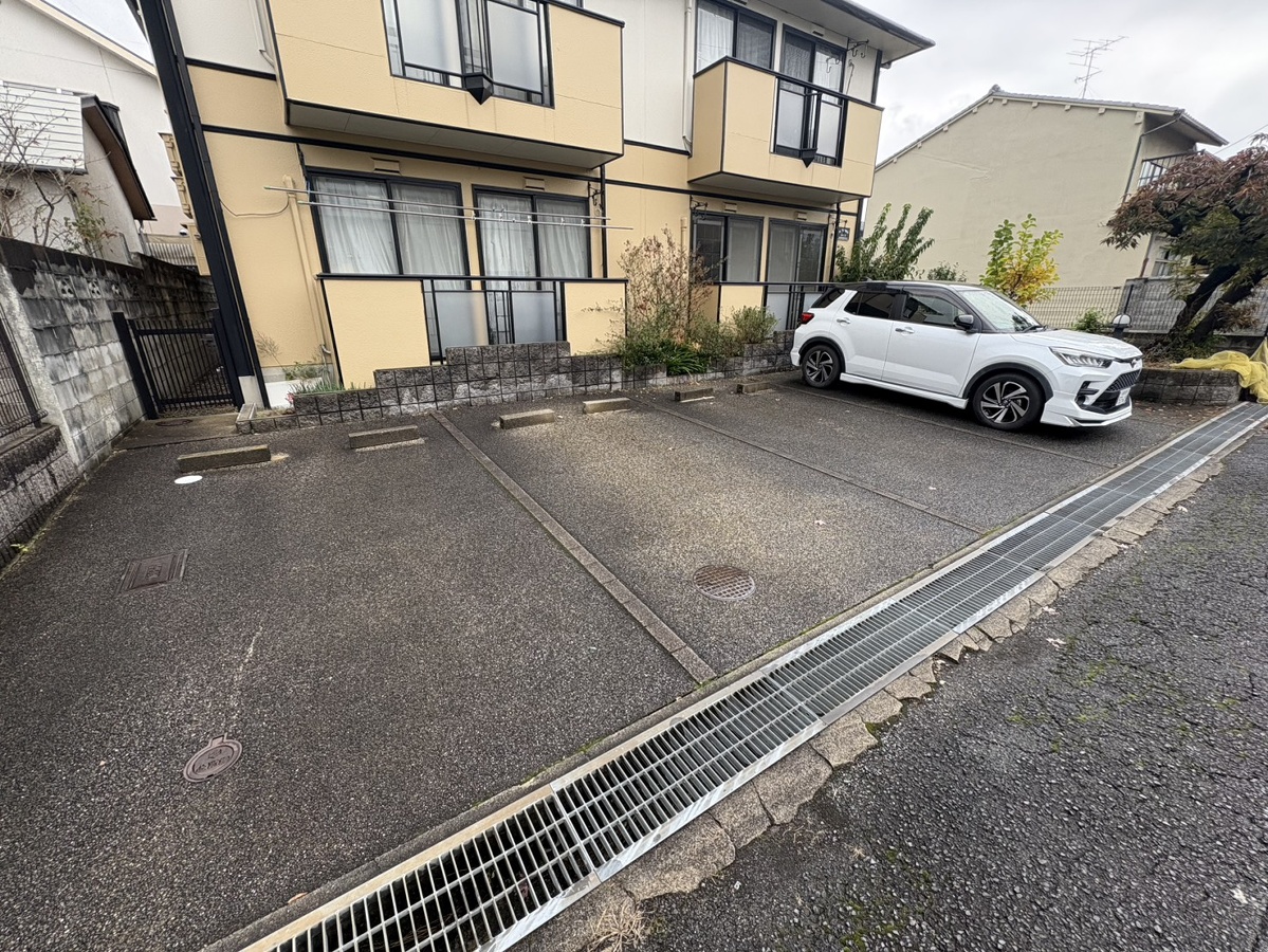 駐車場 写真5