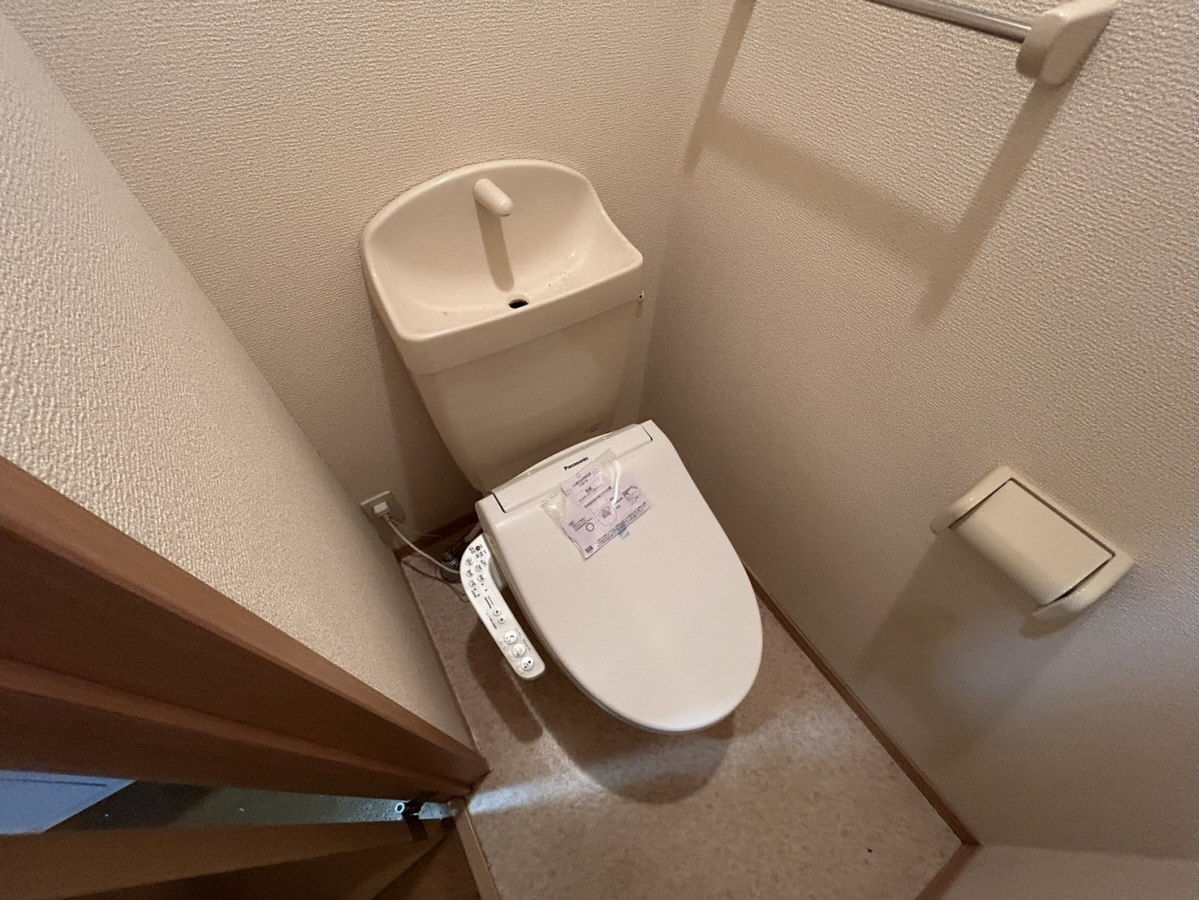 トイレ 105号室の写真です 写真12