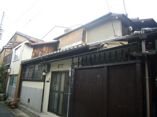 浄土寺下南田町122貸家