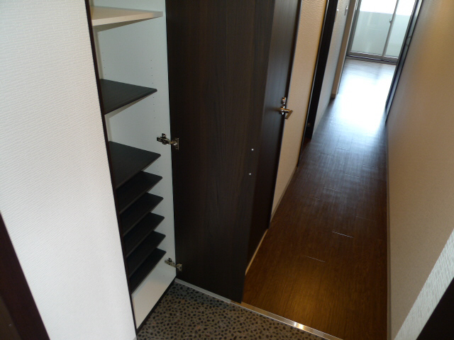 玄関 写真6