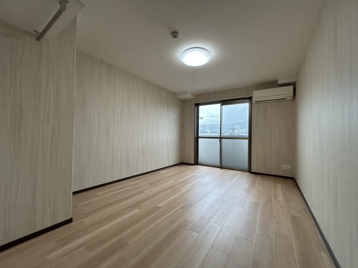 内装 402号室の写真です 写真2