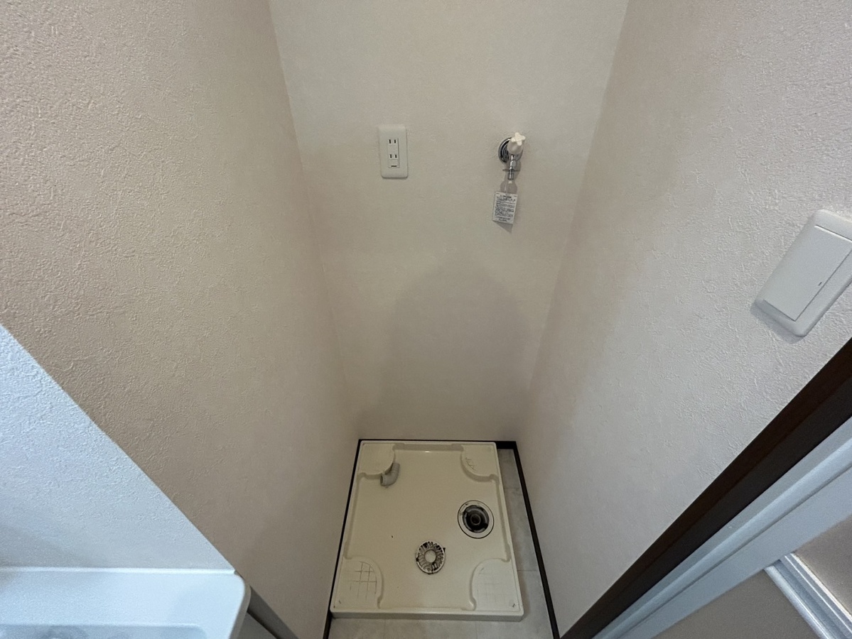 洗面所 402号室の写真です 写真14