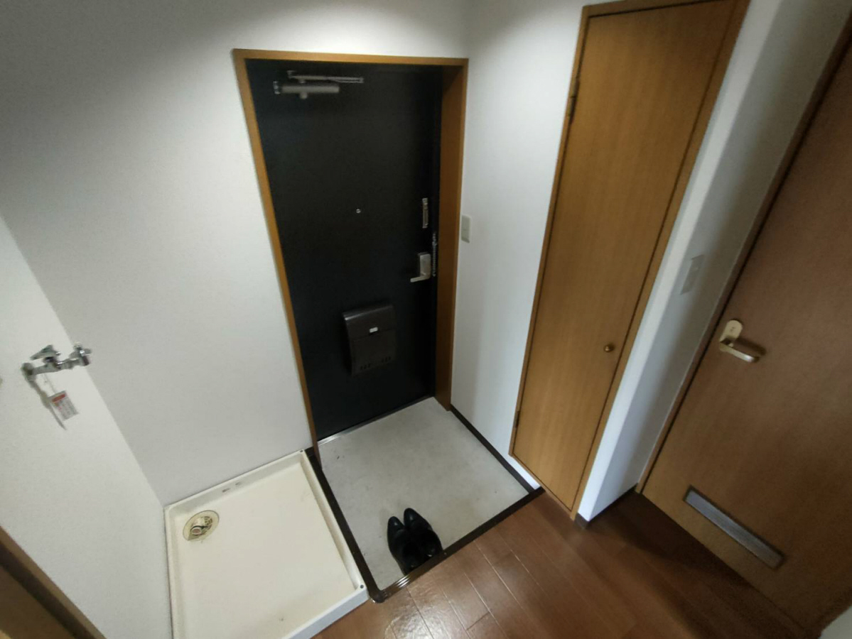 玄関 ※201号室の写真です 写真10