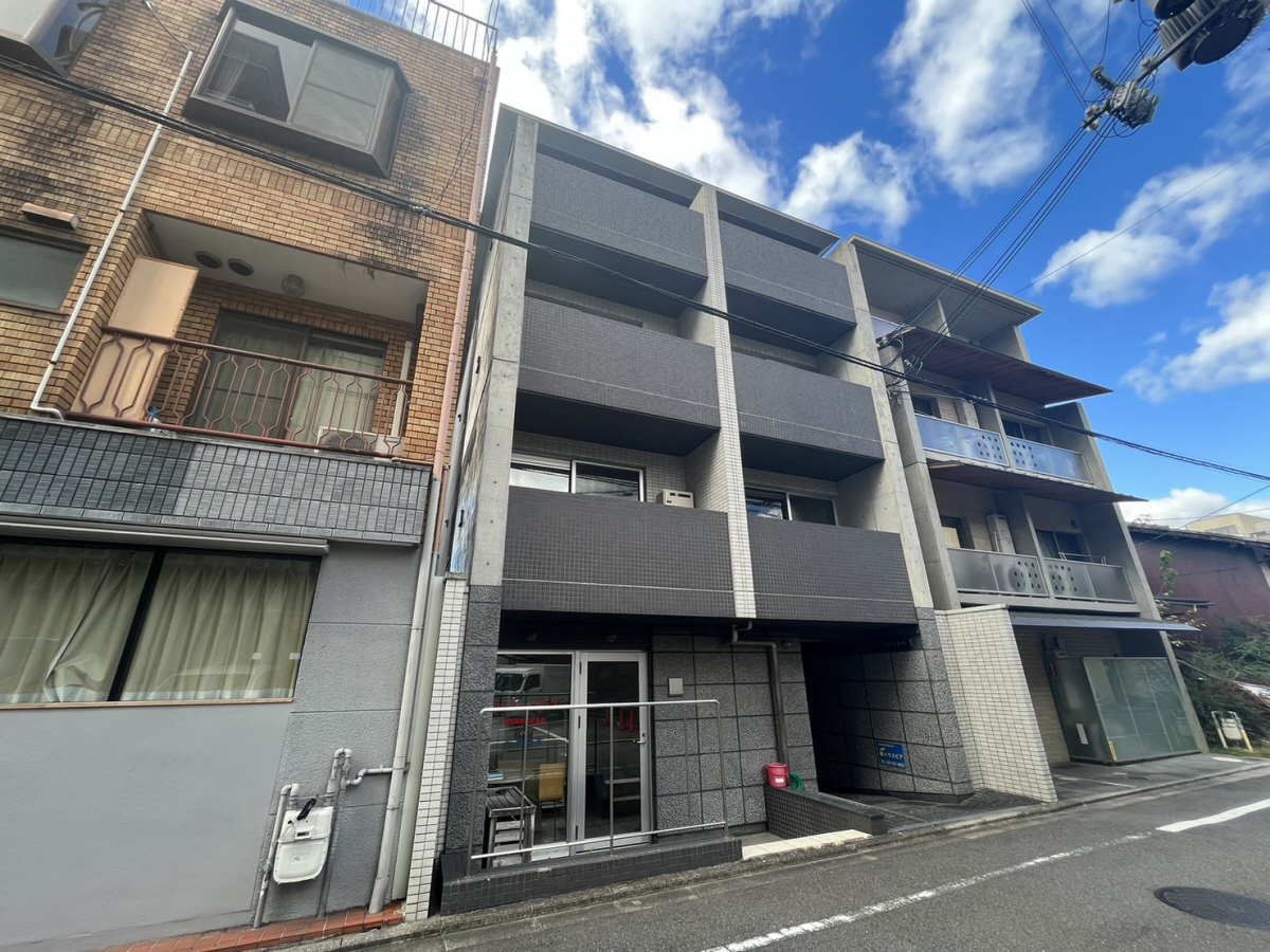 グランコスモ今出川